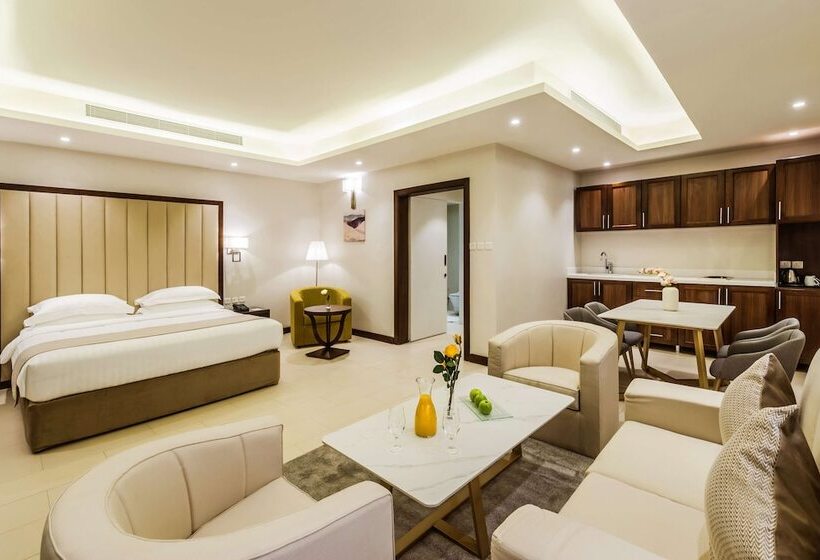 سوییت جونیور, Best Western Plus Al Qurayyat City Center