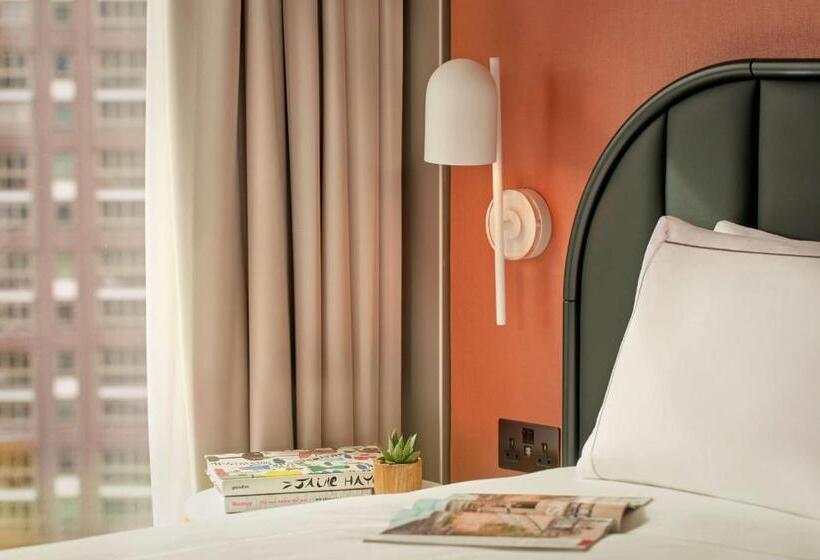 Стандартный Номер Кровать Кинг, Art Otel London Battersea Power Station, Powered By Radisson Hotels