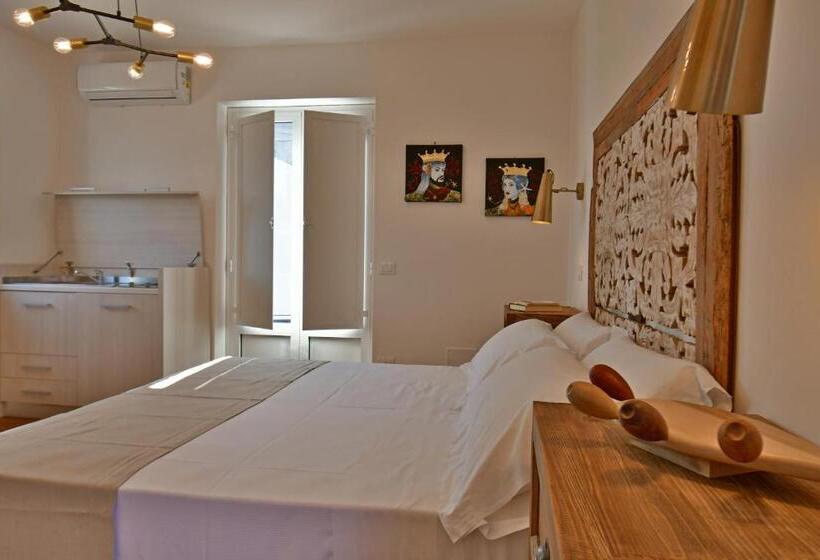 استودیو استاندارد با تراس, San Anton