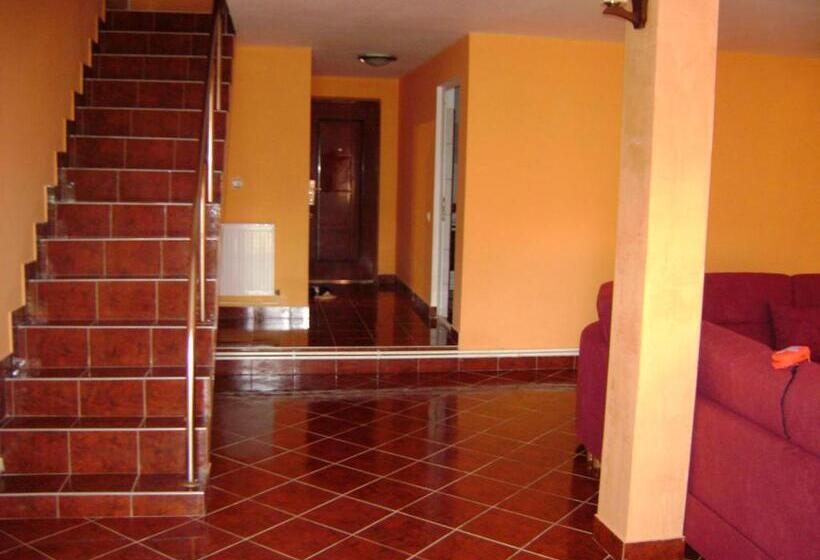 خانه 1 خوابه, Casa Dobrin