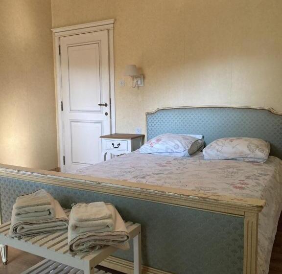 Семейный Номер, B&b El Tyu