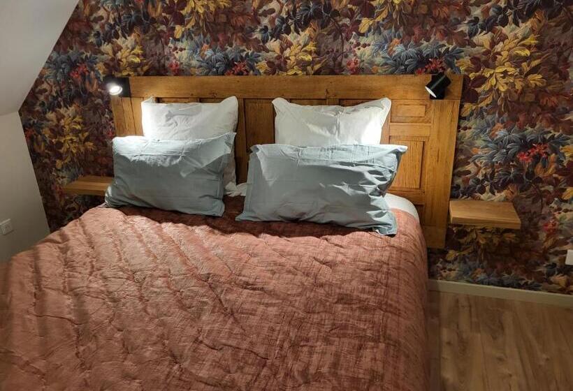 Номер Стандарт Вид на Сад, Au Relais De Laborde