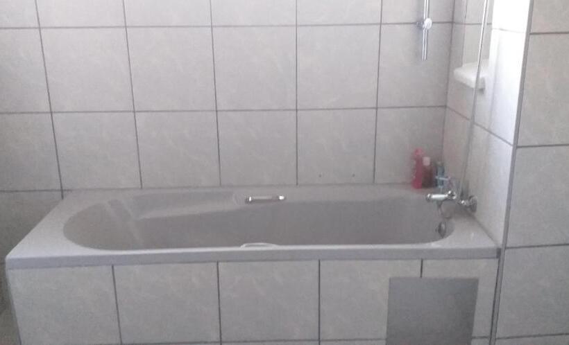 Семейный Номер, Kwa Dlamathe Guesthouse