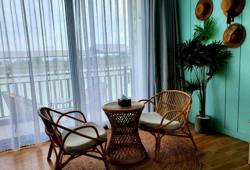 家庭间, Shanghai Resort