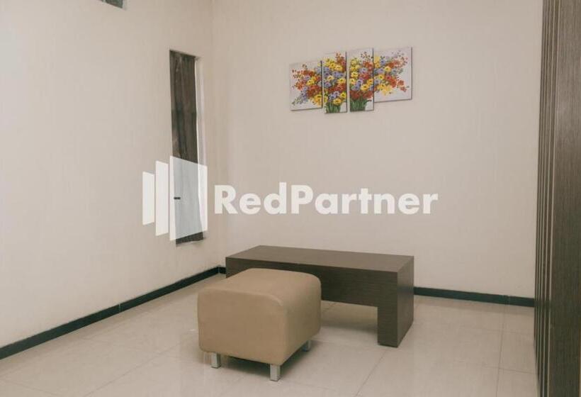 سوییت, Pits Hotel Mitra Reddoorz Near Atom Mall