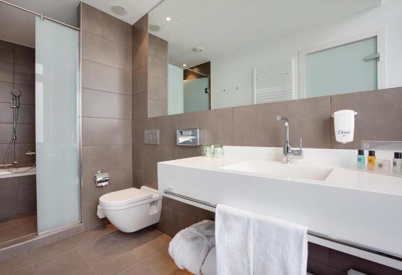 Номер Executive Кровать Кинг, Holiday Inn Dresden   Am Zwinger, An Ihg