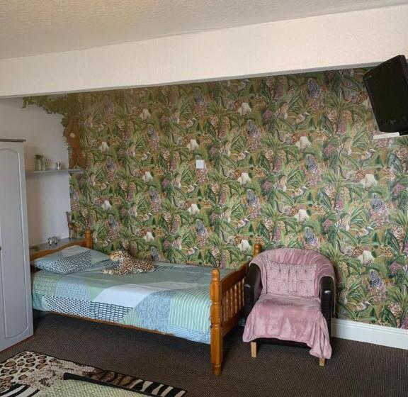 Familiekamer, Hornby Villa B&b Couples & Families Only Central Location