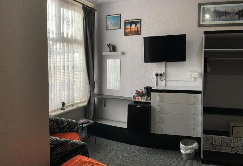 Quarto Familiar, Hornby Villa B&b Couples & Families Only Central Location