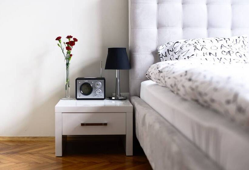اتاق لوکس, Novumhouse   Straszewskiego