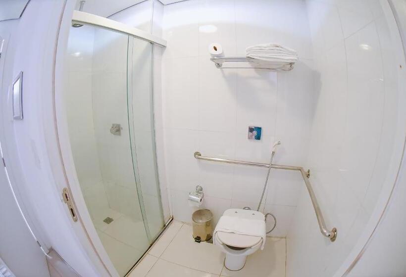اتاق لوکس, Profissionalle Hotel São Luís