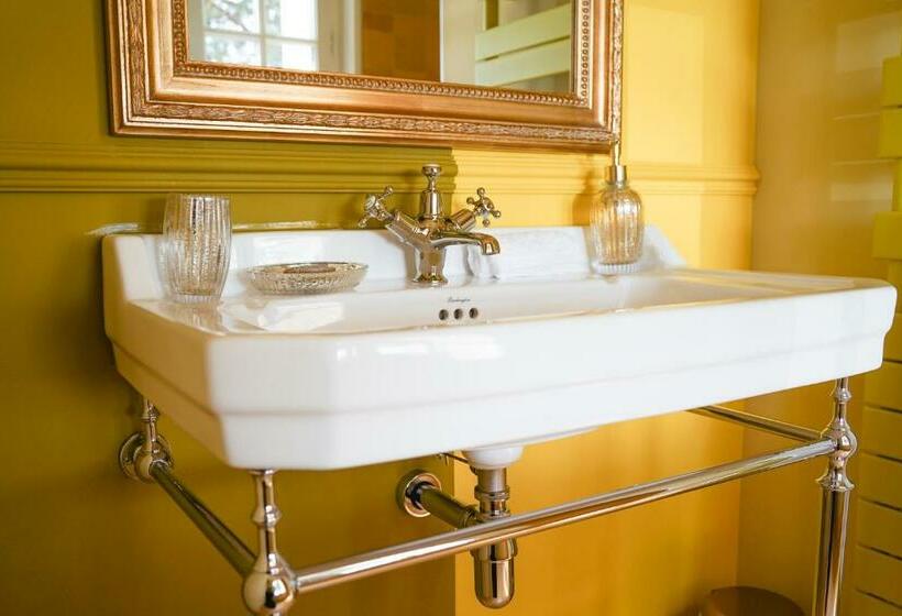 Номер Deluxe, Château Haut Brisson