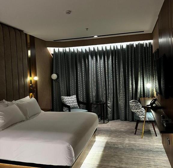 Люкс 2 Спальни, Damask Hotels