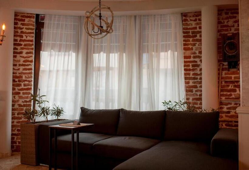 Вилла Deluxe 1 Спальня, Private Villa Gergana