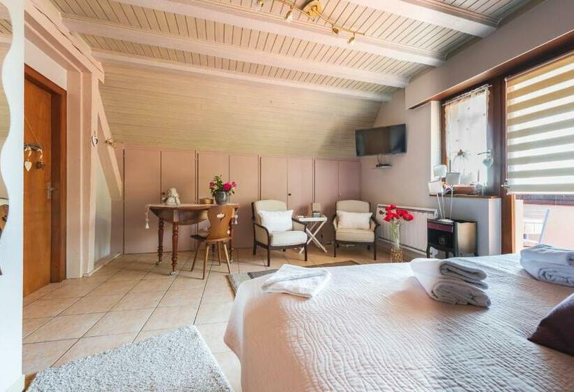 Номер Стандарт, Domaine Bleesz