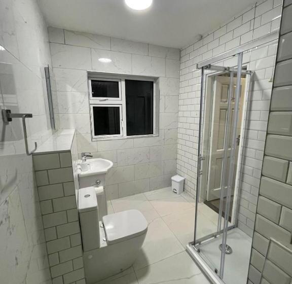 Номер Стандарт, Kinsale B&b