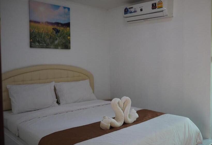 디럭스 룸, Chomduen Phu Kao Resort