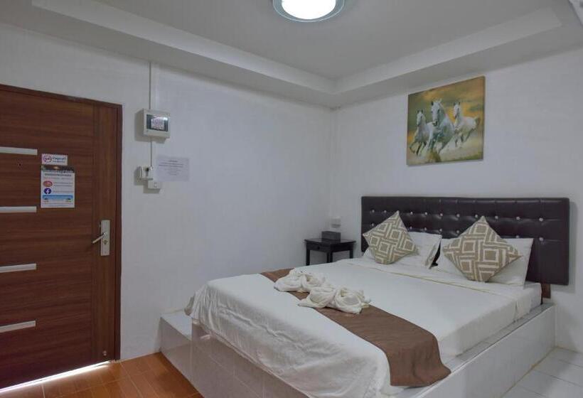 디럭스 룸, Chomduen Phu Kao Resort