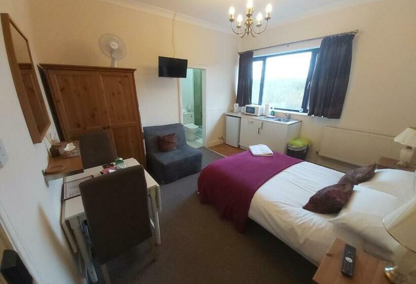 Номер Стандарт, Sergeants Accommodation