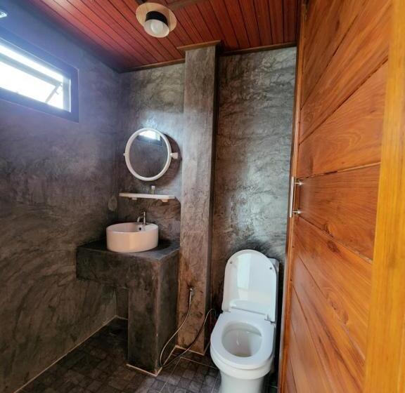Номер Deluxe с Балконом, Chill House Mae Sariang