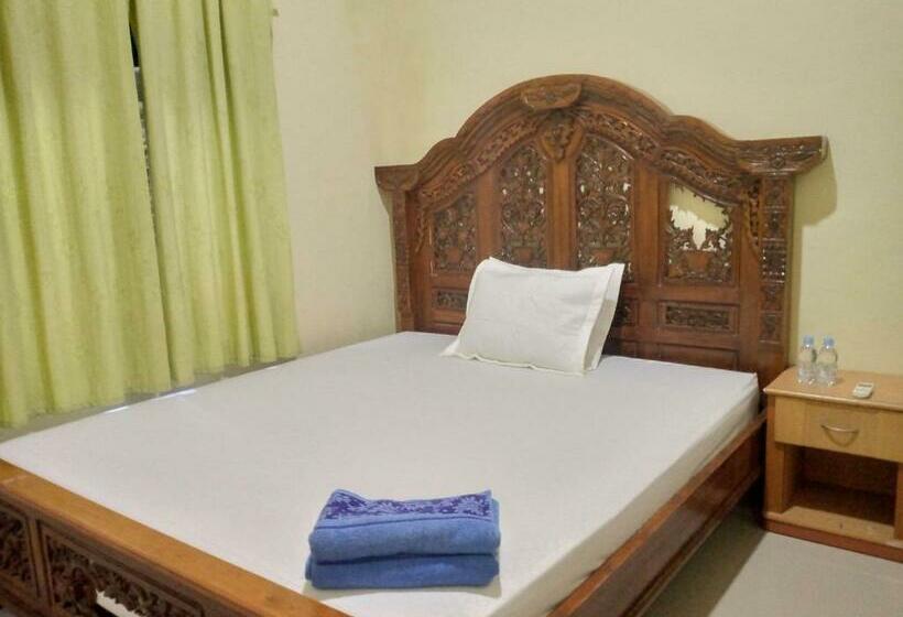 Номер Стандарт Совместная Ванная, Deeva Homestay Syariah Redpartner