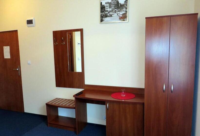 اتاق استاندارد یک نفره, City Apartments Protos