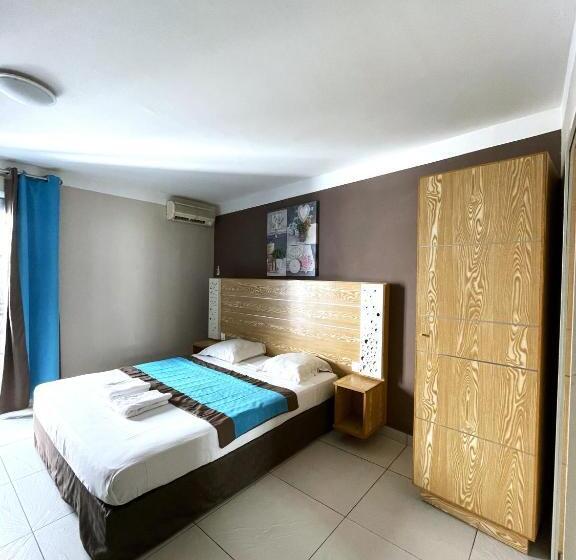 اتاق استاندارد, Hôtel Select   Réunion