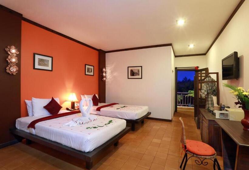 带泳池景观的小木屋, Residence Indochine D'angkor