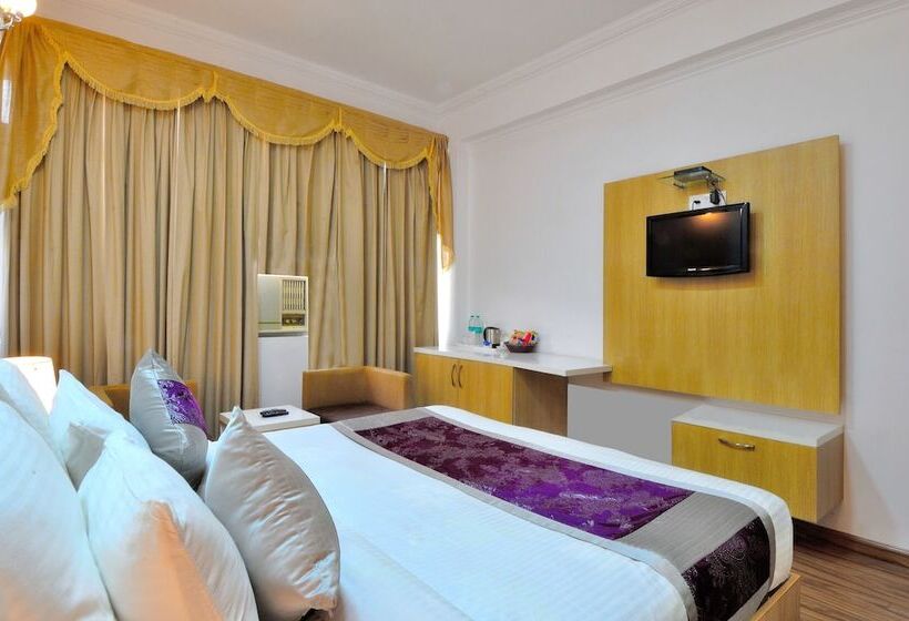 Superior Room, Solitaire Chandigarh