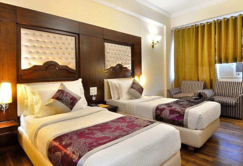 Superior Room, Solitaire Chandigarh