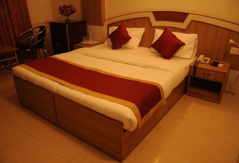 标准间, Srinidhi Residency
