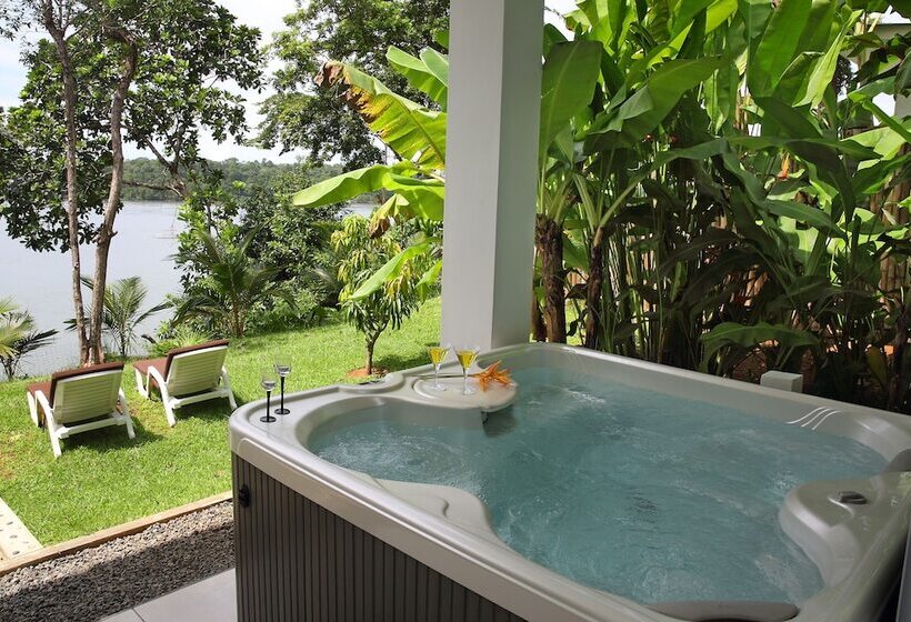 Бунгало Deluxe, Bocas Del Mar
