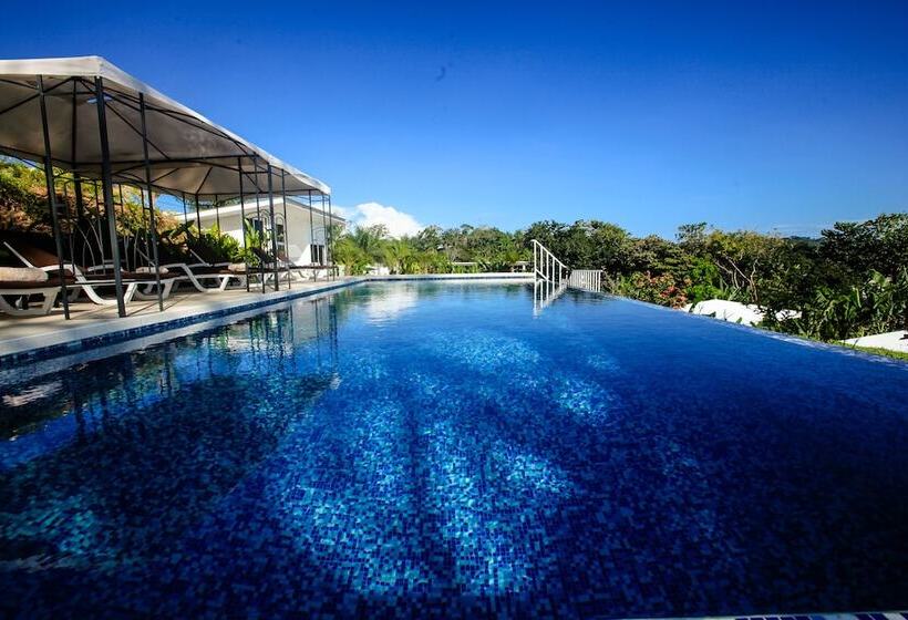 Семейный Номер, Bocas Del Mar