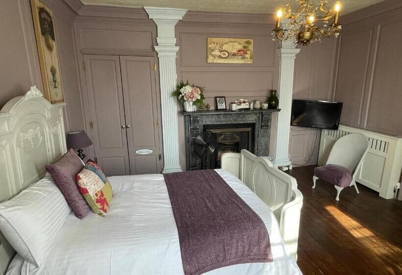 Номер Deluxe, The Mansion House
