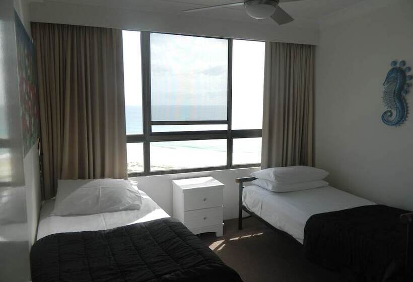 Апартаменты 4 Спальни, Royal Palm Resort On The Beach