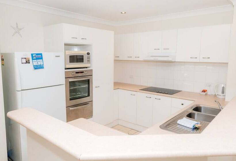 침실 3개 아파트, Sanctuary Lake Apartments