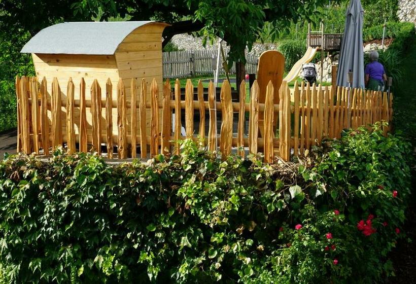 Апартаменты 2 Спальни, Buehlerhof Agriturismo, Obst &weingut, Urlaub Mit Hund, Pferde, Bauernhof, Brixen