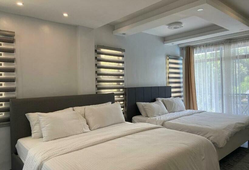 디럭스 스위트 킹 침대, L’hyacinth Hotel And Resort