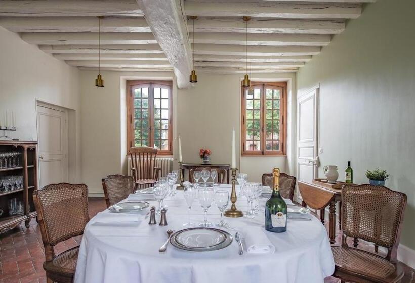 Дом 1 Спальня, Au Vieux Château