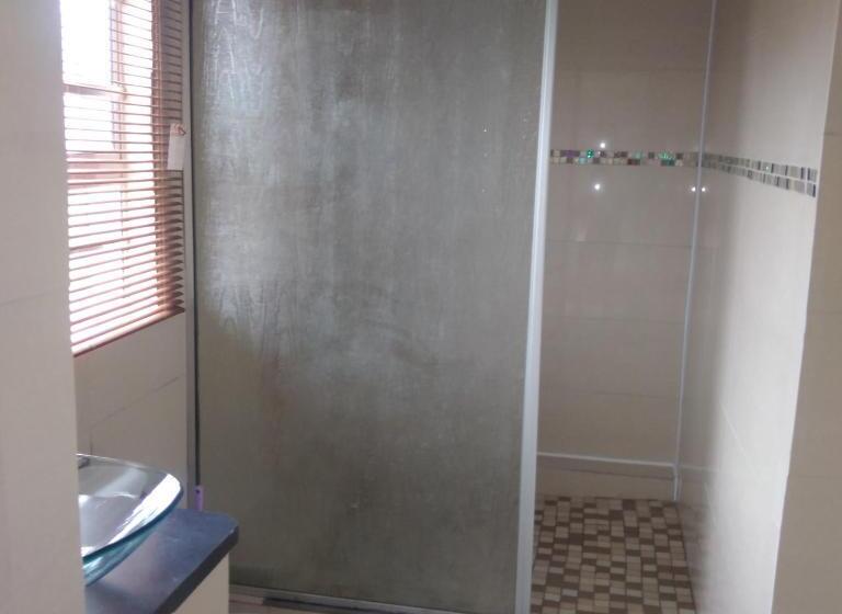 Номер Стандарт, Preston Bnb