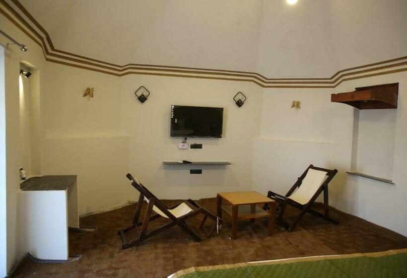 Номер Deluxe, Club 21 By Sariska Fun City, Alwar