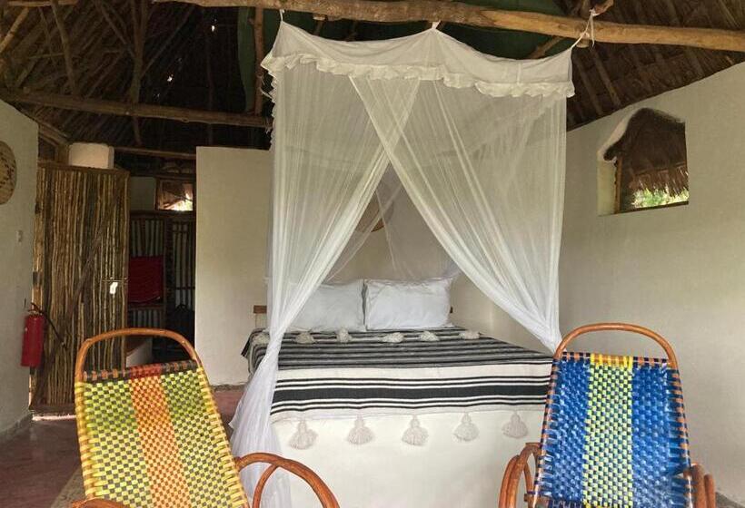 اتاق استاندارد با چشم‌انداز کوهستان, Lemara Eco Camp