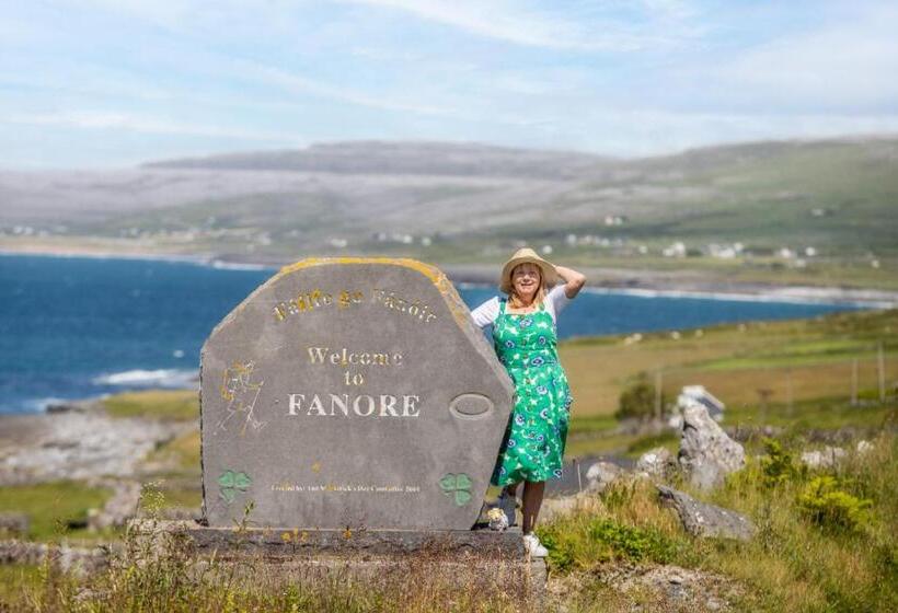 Студия Стандарт Вид на Море, Into The Burren
