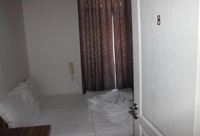 Camera Standard, Praha Club Bed & Breakfast