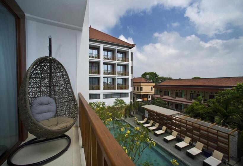 سوییت جونیور با بالکن, Grand Zuri Kuta Bali