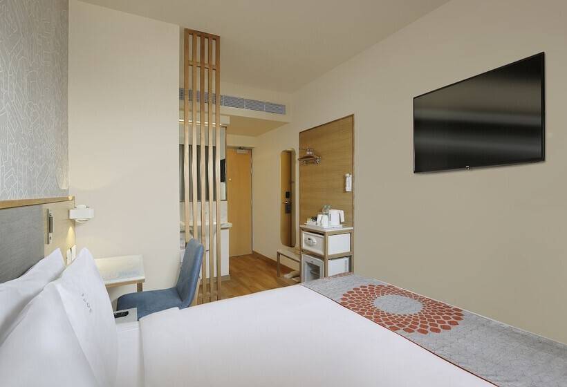 Standard Szoba, Holiday Inn Express Gurugram Sector 50, An Ihg