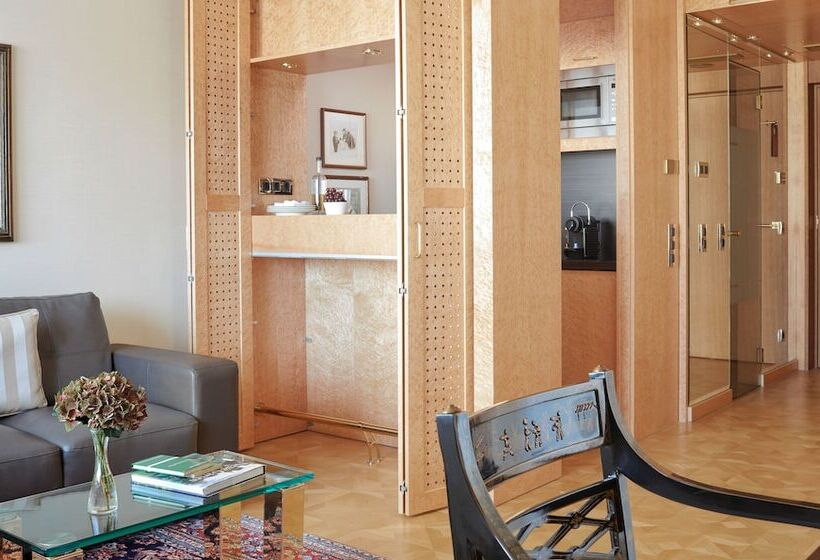 Апартаменты Superior 1 Спальня, Living Hotel De Medici
