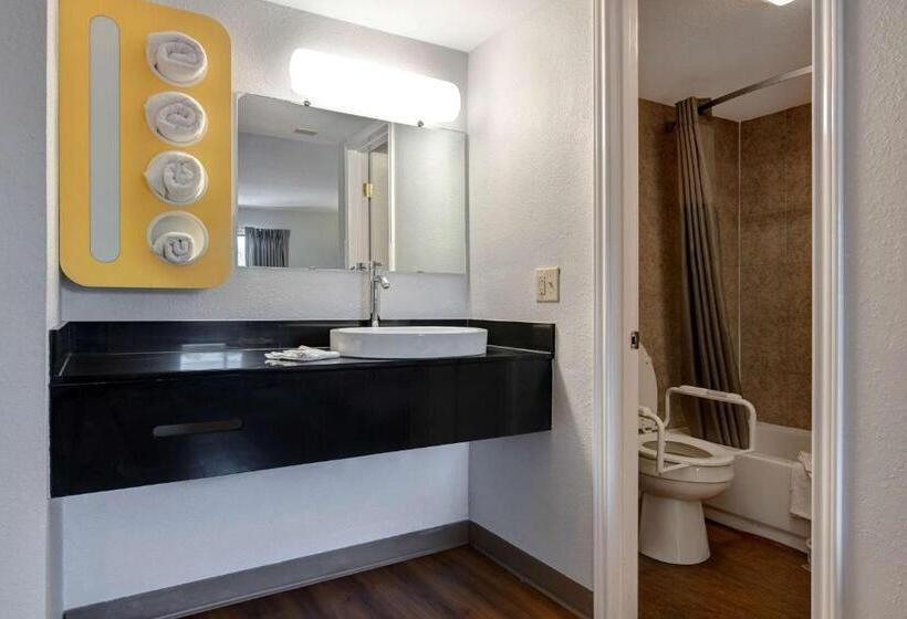 Четырехместный Номер Стандарт, Motel 6sulphur Springs, Tx