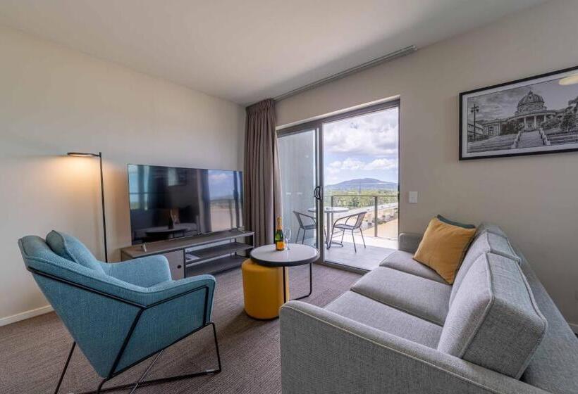 2 Bedrooms Apartment River View, Quest Rockhampton