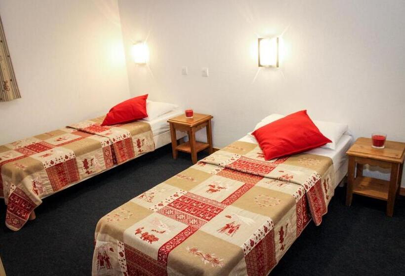 Апартаменты Comfort 3 Спальни, Vaujanylocations   Les Valmonts