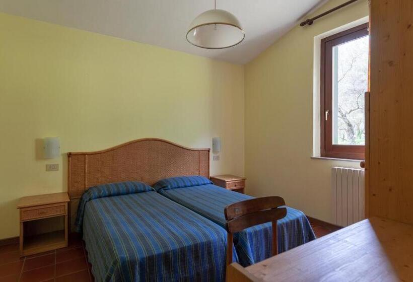 标准平房, Residence Parco Del Garda